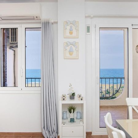 Ampuries Delta Apartment Емпуриабрава Екстериор снимка