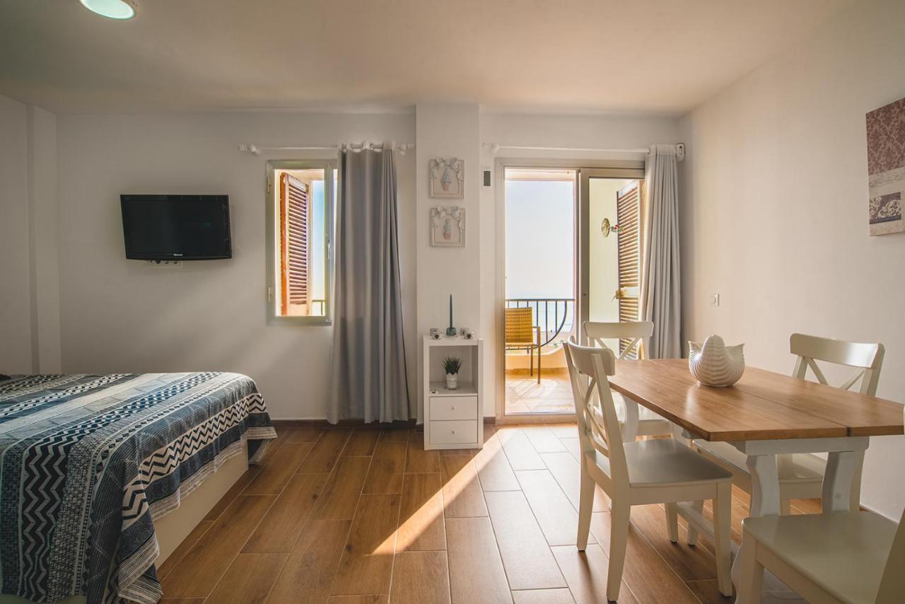 Ampuries Delta Apartment Емпуриабрава Екстериор снимка